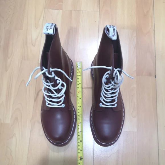 Dr. Martens 1460 Pascal 8-eye boots Cherry red Virginia leather - Picture 6 of 14